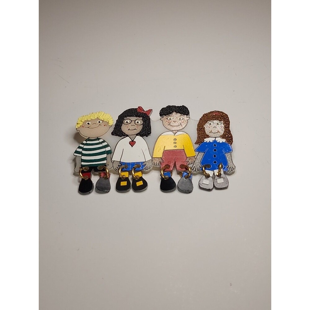 Brooch Pin of 4 Children With Dangling Feet Teacher Preschool Therapist